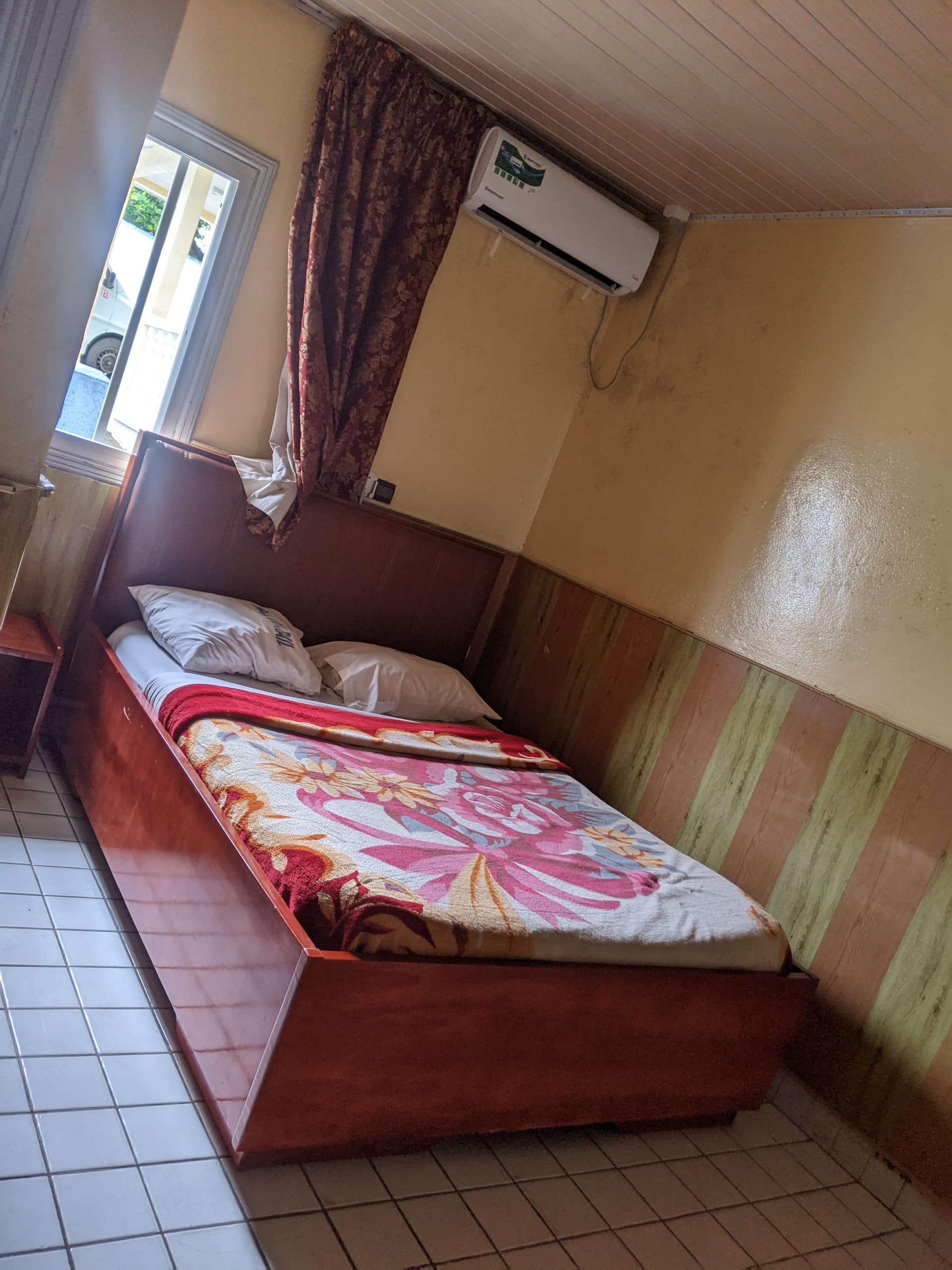 Single Room