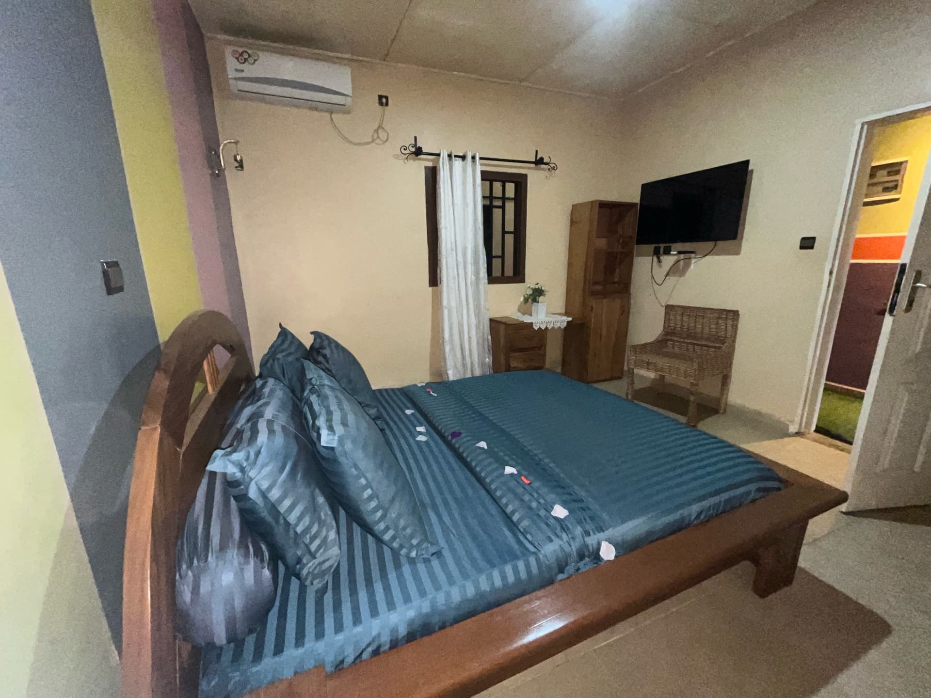 rooms